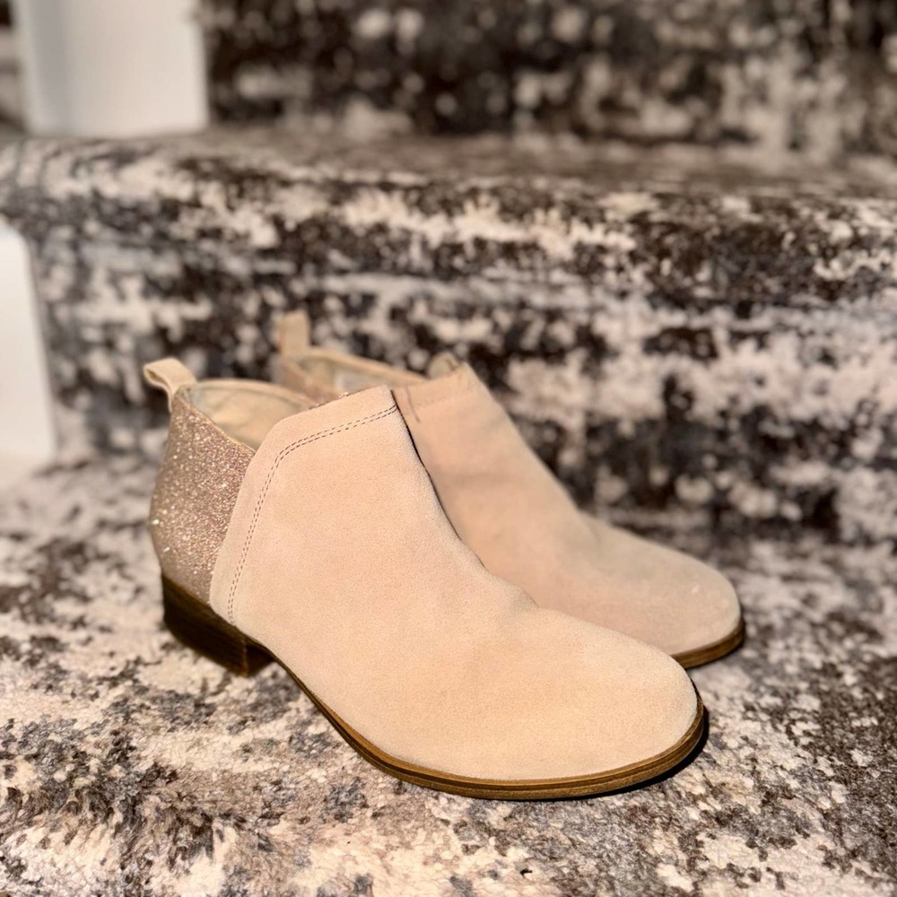 Toms Booties
